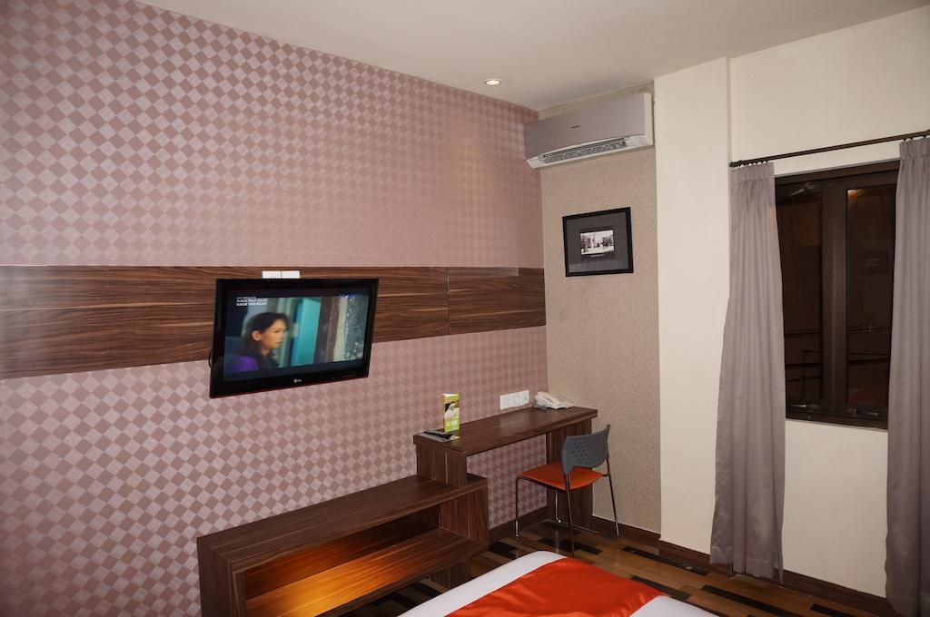 Ekon Hotel Джок'якарта Екстер'єр фото